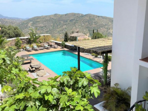 Belvilla by OYO Villa Aurora, Sayalonga
